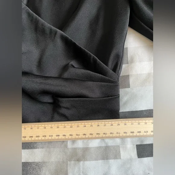 Kookai Size 34 Size 6 Black Crop 3/4 Sleeve Blouse Women’s Top Zip Back - Picture 13 of 14